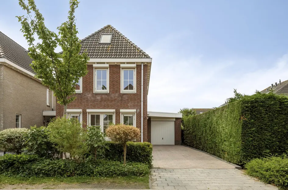 Van Overveststraat 6