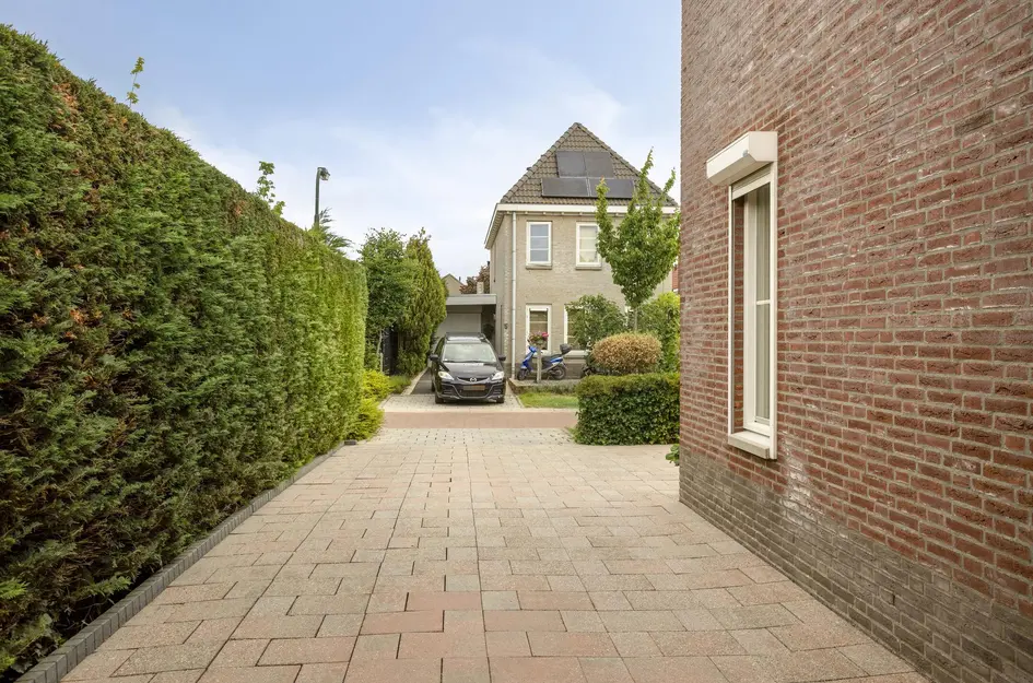 Van Overveststraat 6