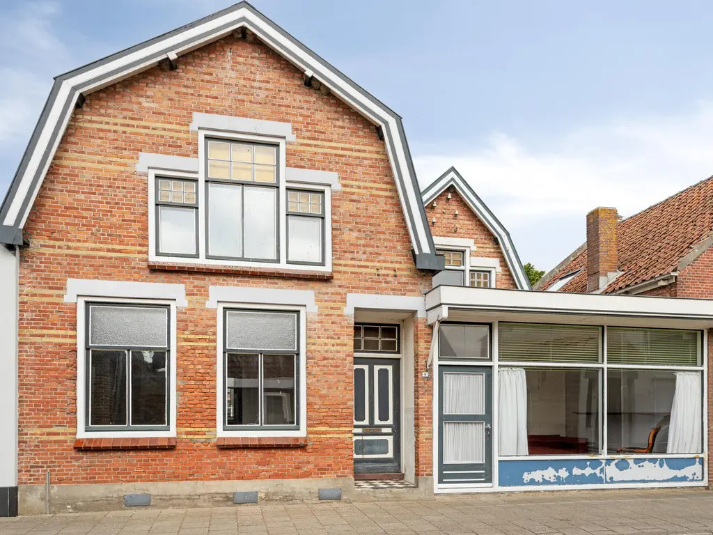 Wilhelminastraat 9, STAVENISSE