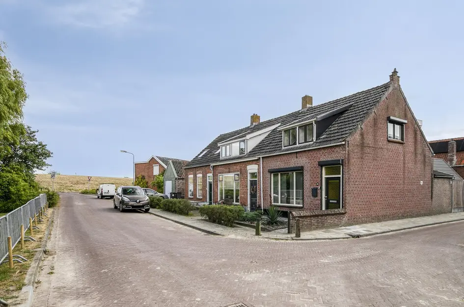 Deensestraat 28