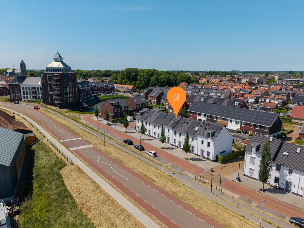 Schansdijk 7, THOLEN