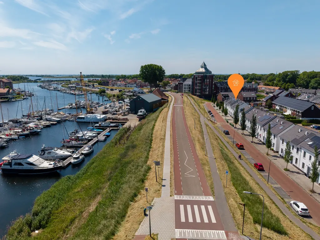 Schansdijk 7, THOLEN