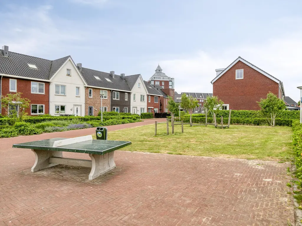 Schansdijk 7, THOLEN