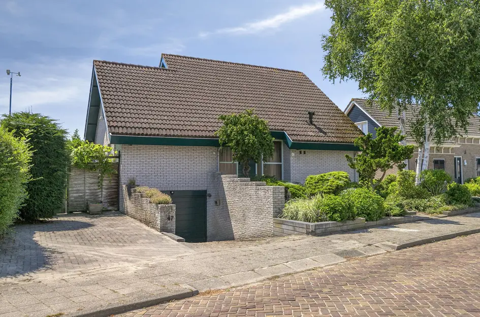 Hogeweg 47