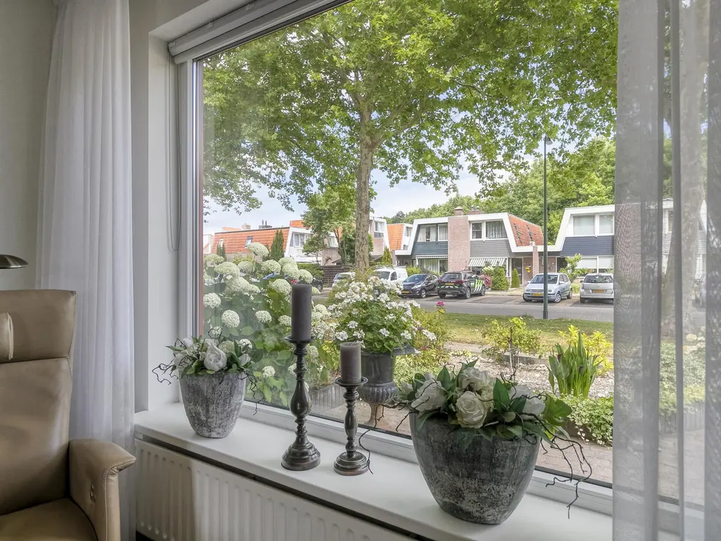 Mossellaan 62, THOLEN