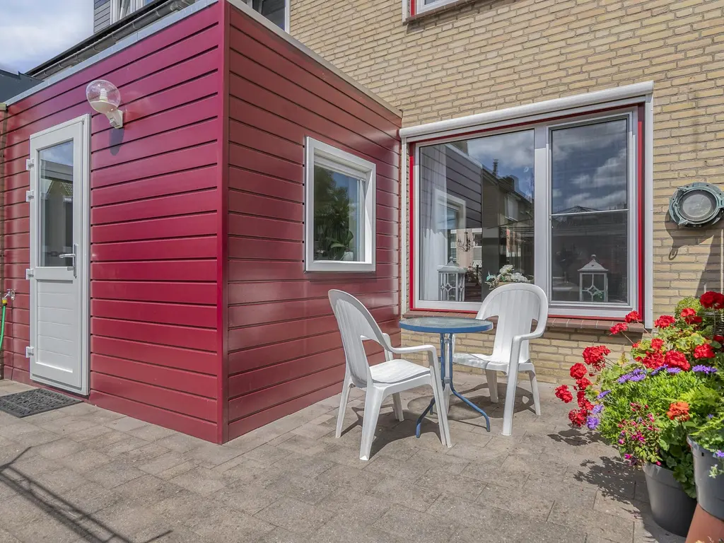 Mossellaan 62, THOLEN
