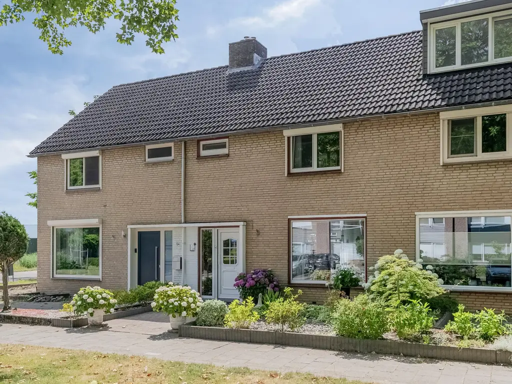 Mossellaan 62, THOLEN