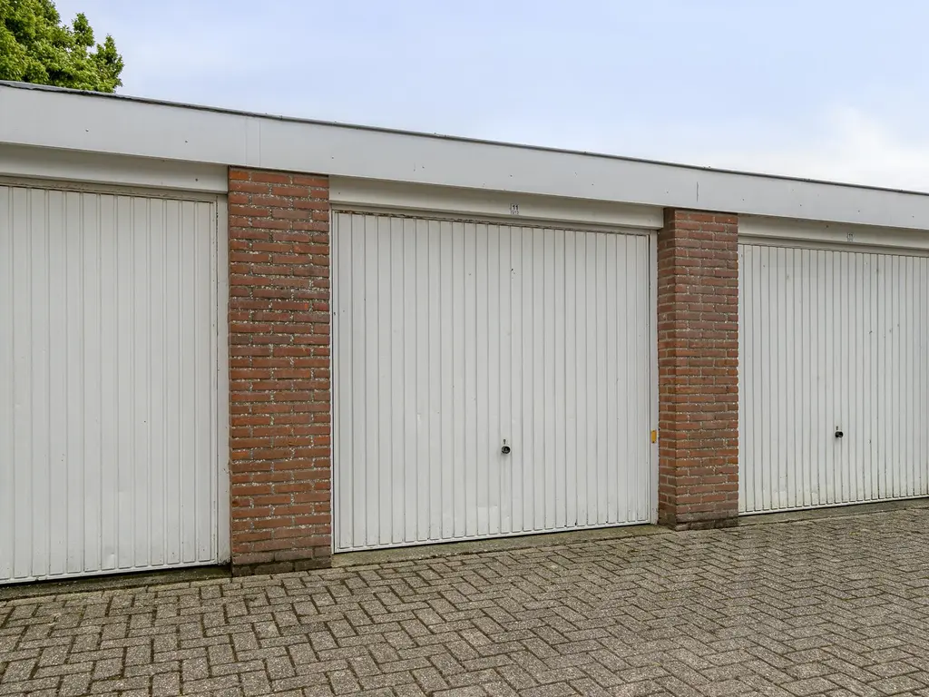 Scarpe Ee-laan 18, SCHERPENISSE