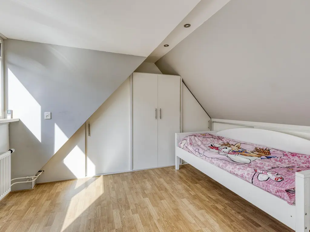 Garnalenstraat 6, THOLEN
