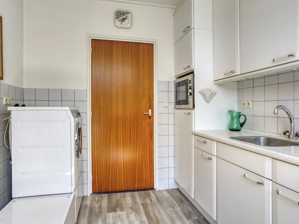 Anna van Bourgondiestraat 34, SINT-ANNALAND