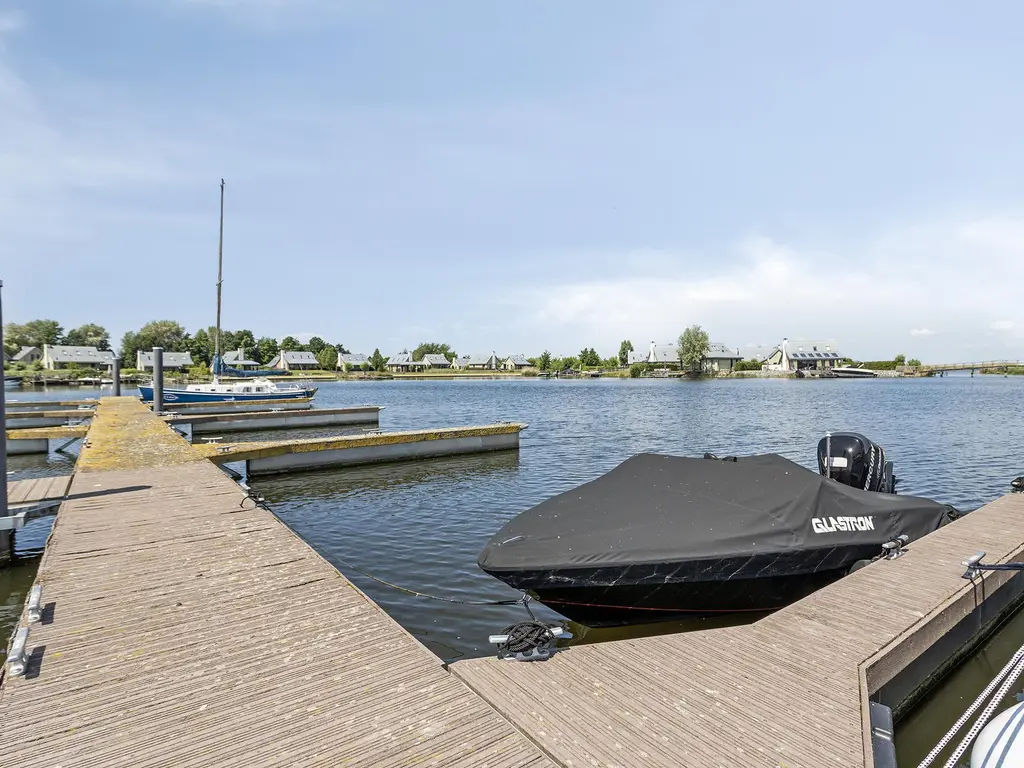 Oesterdam 167, THOLEN