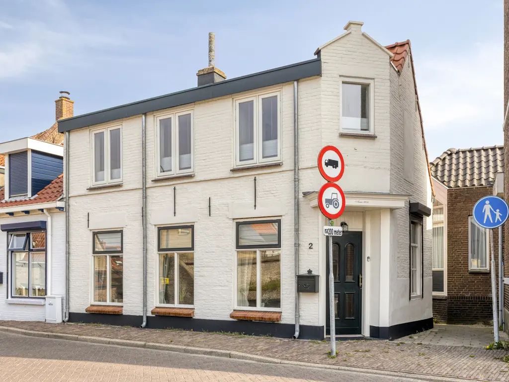 Molendijk 2, STAVENISSE