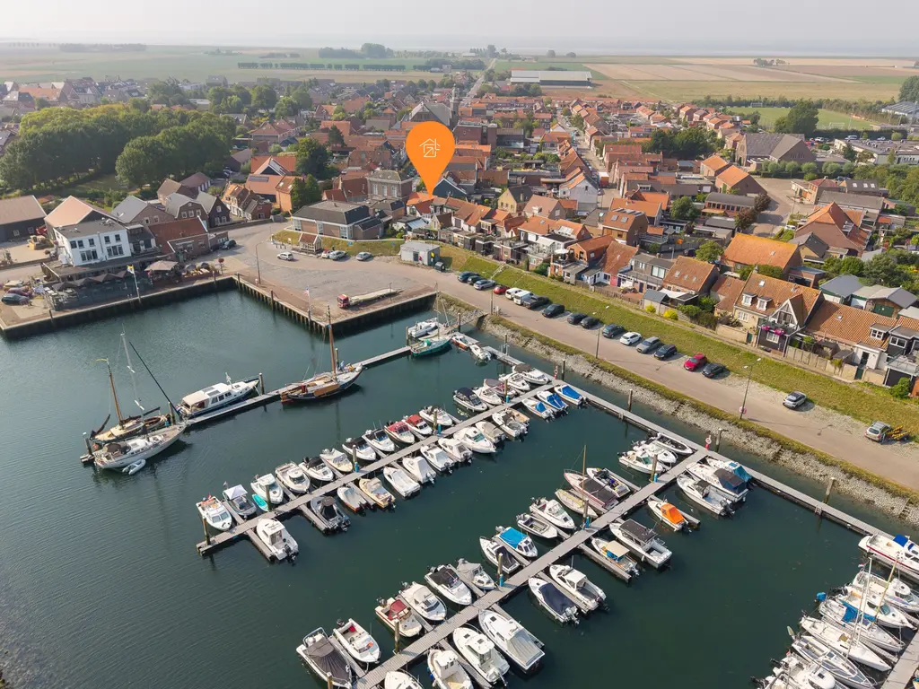 Molendijk 2, STAVENISSE