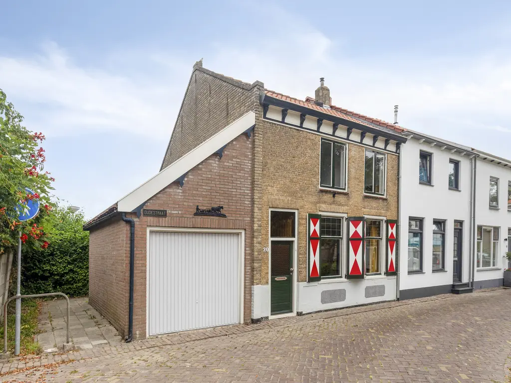Oudestraat 20, SINT-MAARTENSDIJK