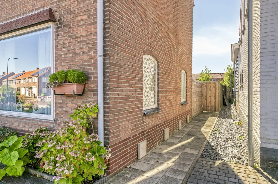 Schoolstraat 12