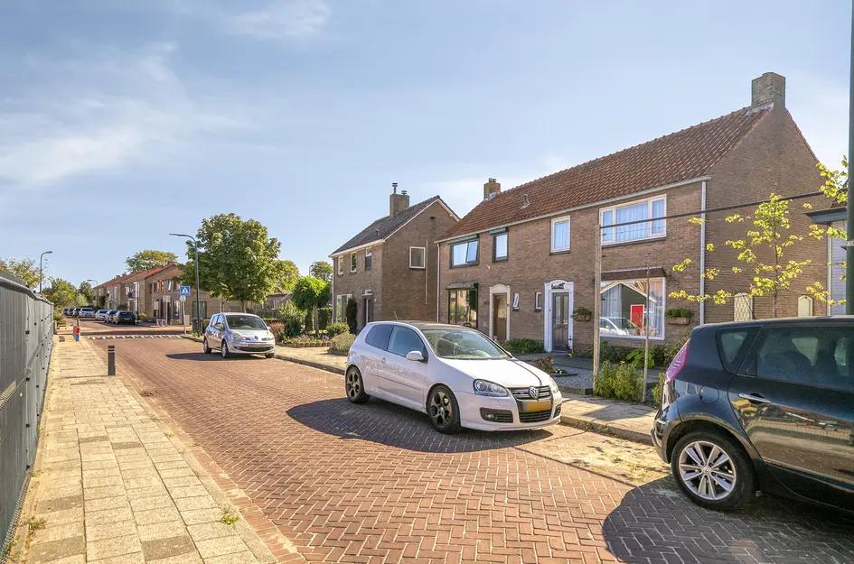 Schoolstraat 12