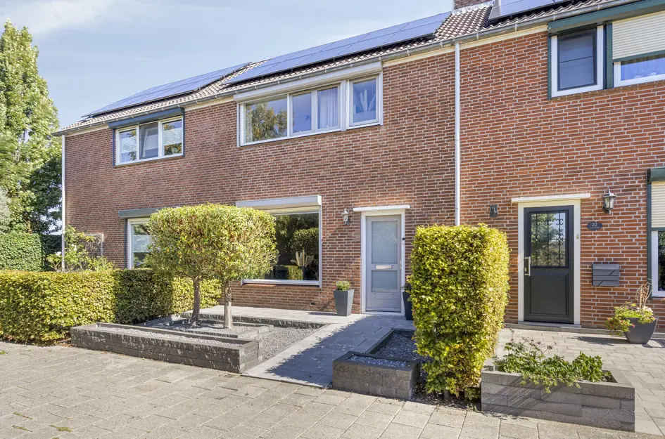 Burgemeester Baasstraat 24