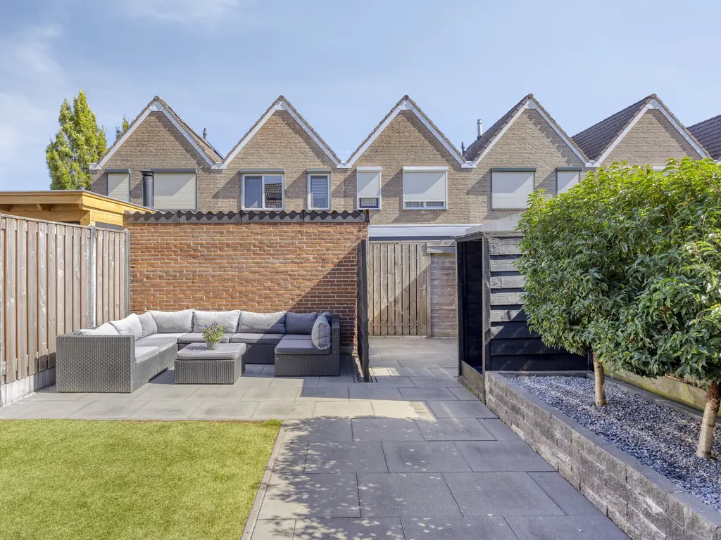 Burgemeester Baasstraat 24, SINT-ANNALAND