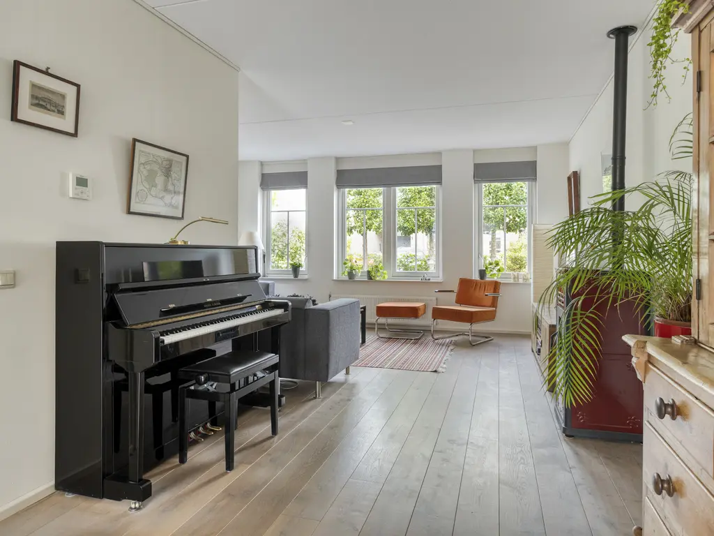 Van Overveststraat 8, OUD-VOSSEMEER
