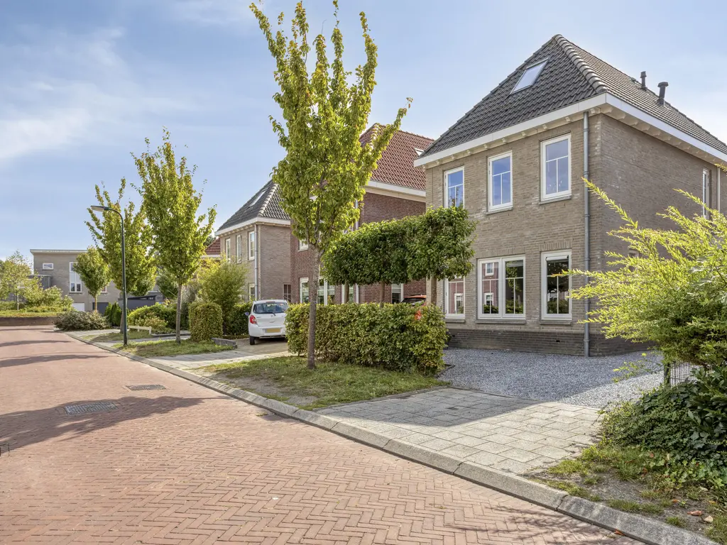 Van Overveststraat 8, OUD-VOSSEMEER