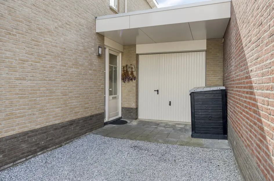 Van Overveststraat 8