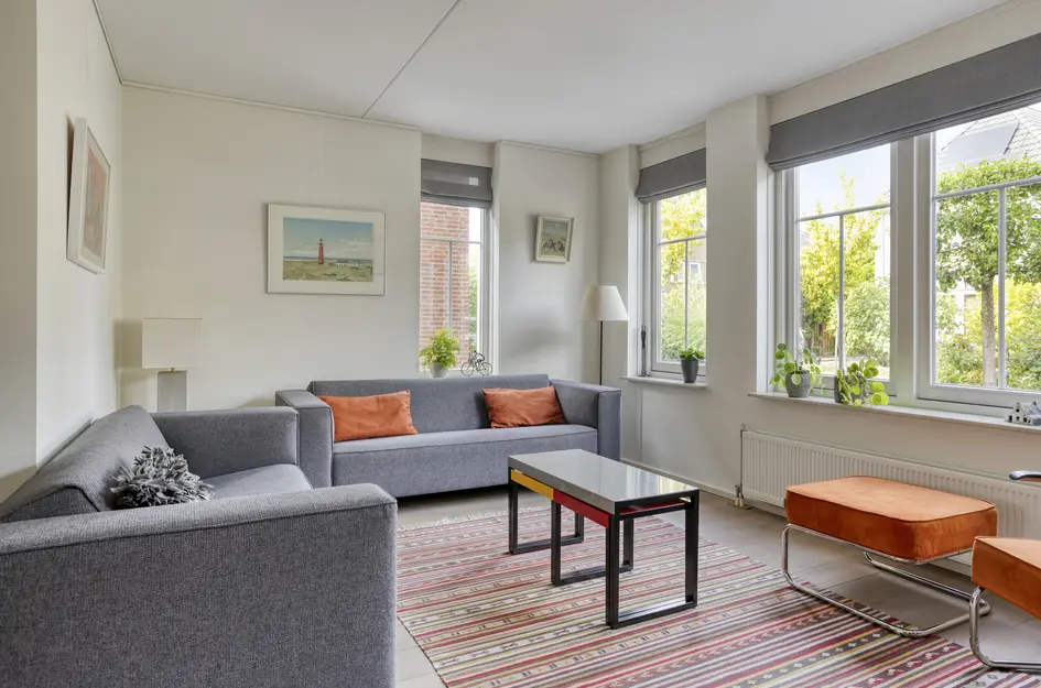 Van Overveststraat 8