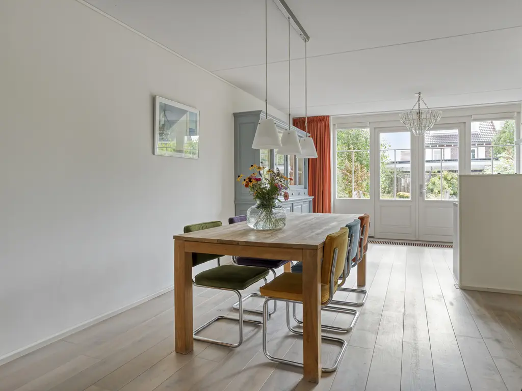 Van Overveststraat 8, OUD-VOSSEMEER