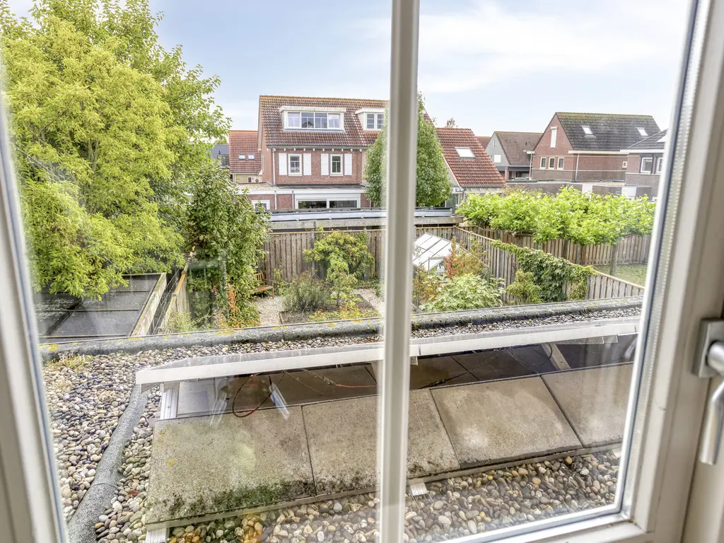Van Overveststraat 8, OUD-VOSSEMEER