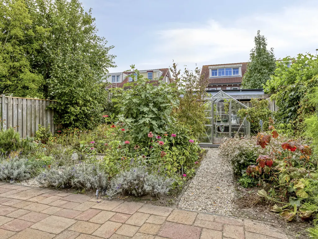 Van Overveststraat 8, OUD-VOSSEMEER