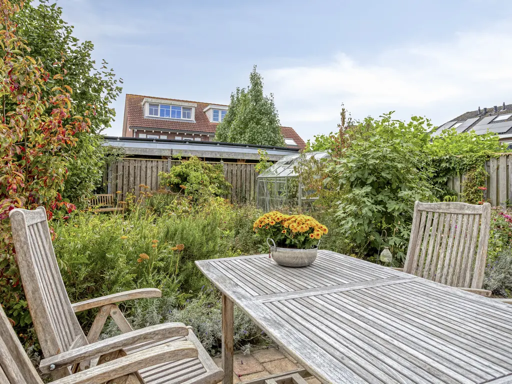 Van Overveststraat 8, OUD-VOSSEMEER