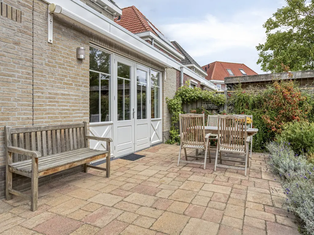 Van Overveststraat 8, OUD-VOSSEMEER