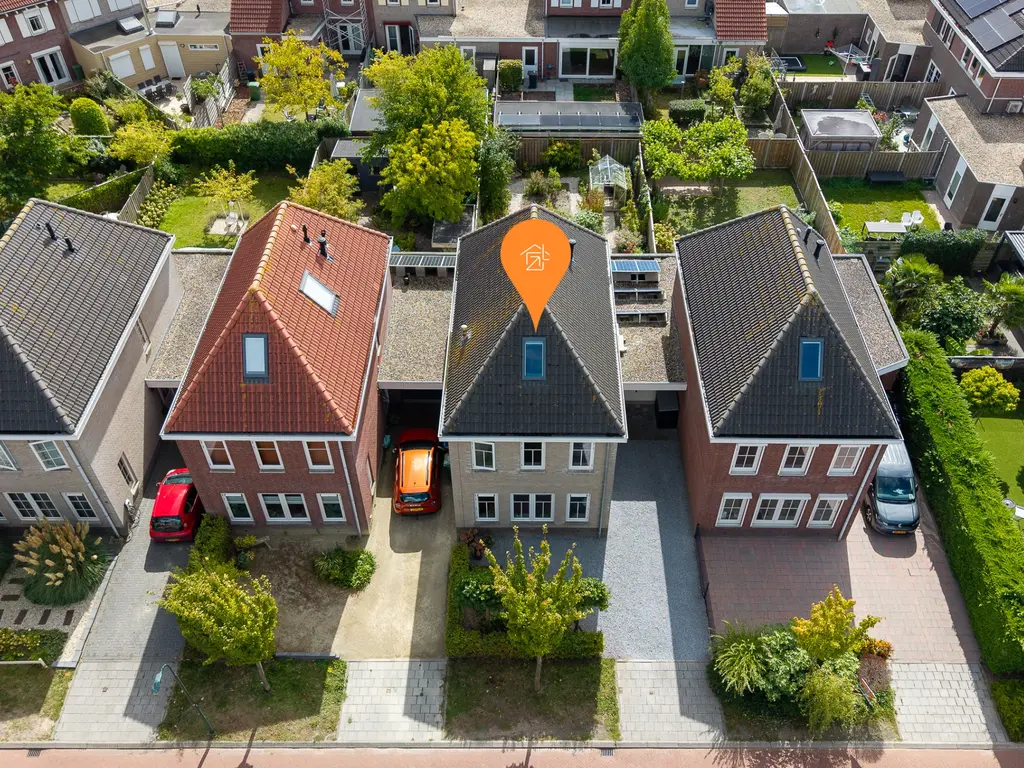 Van Overveststraat 8, OUD-VOSSEMEER