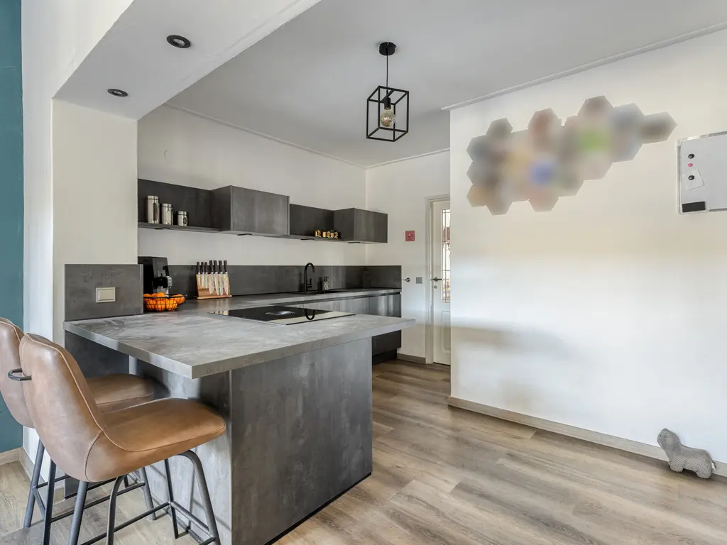 Machteld van Gelrestraat 48, THOLEN
