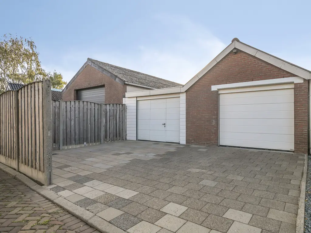 Hoenderweg 102, SINT-ANNALAND
