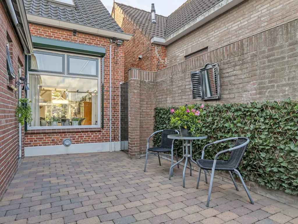 Hoenderweg 102, SINT-ANNALAND