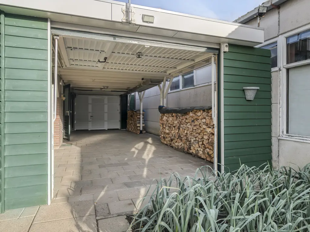 Hoenderweg 102, SINT-ANNALAND
