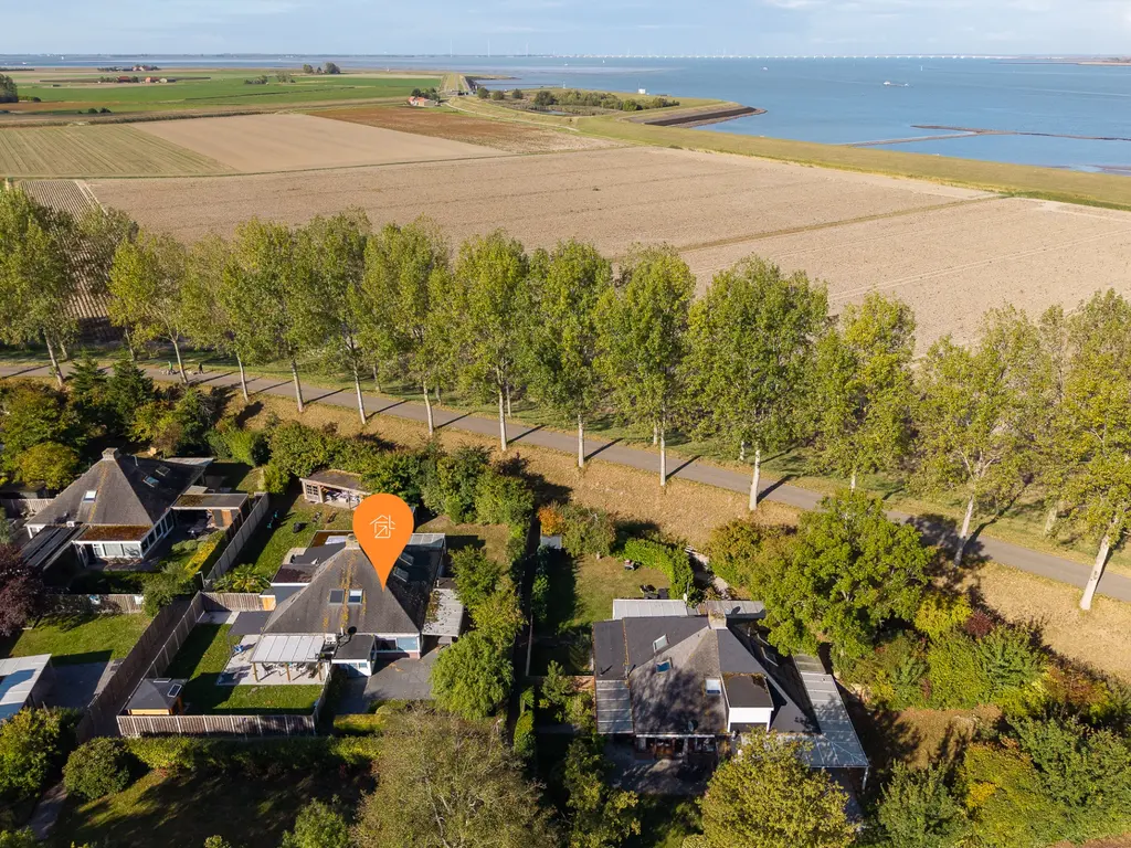 Buurtweg 133, STAVENISSE