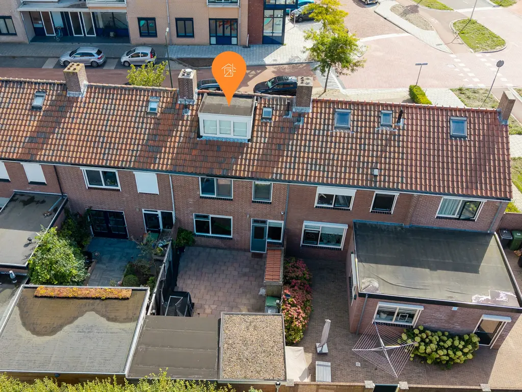Jan van Bloisstraat 50, THOLEN