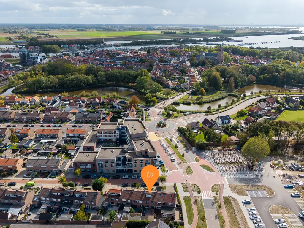Jan van Bloisstraat 50, THOLEN