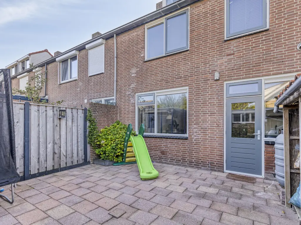 Jan van Bloisstraat 50, THOLEN