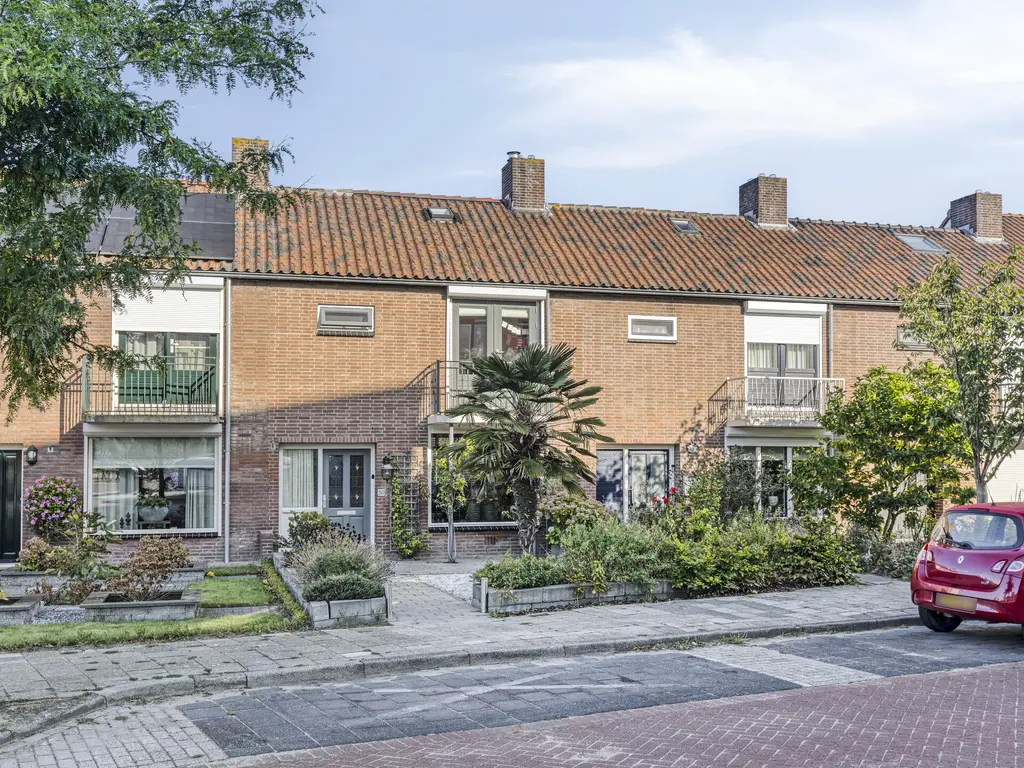 Jan van Bloisstraat 50, THOLEN
