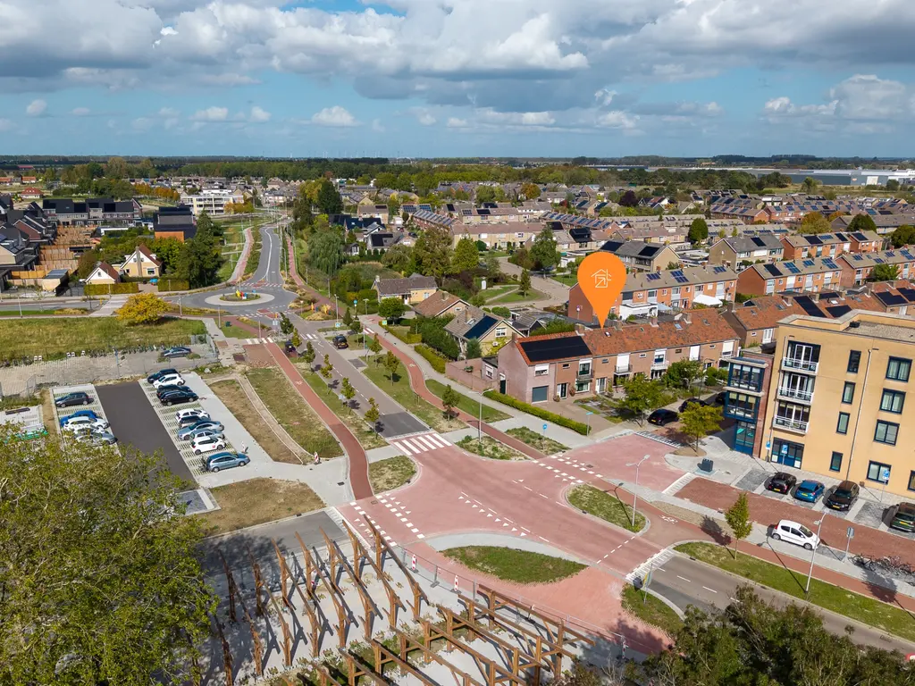 Jan van Bloisstraat 50, THOLEN