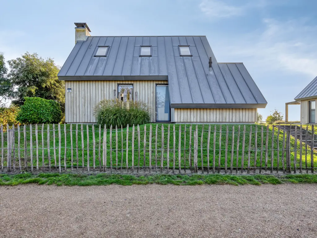 Oesterdam 91, THOLEN