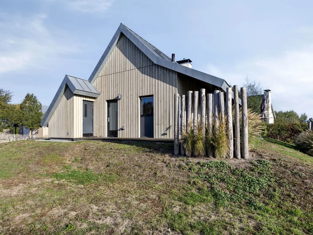 Oesterdam 91, THOLEN