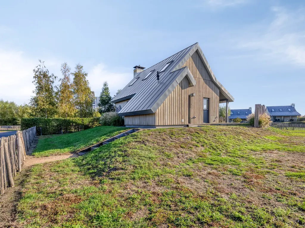 Oesterdam 91, THOLEN