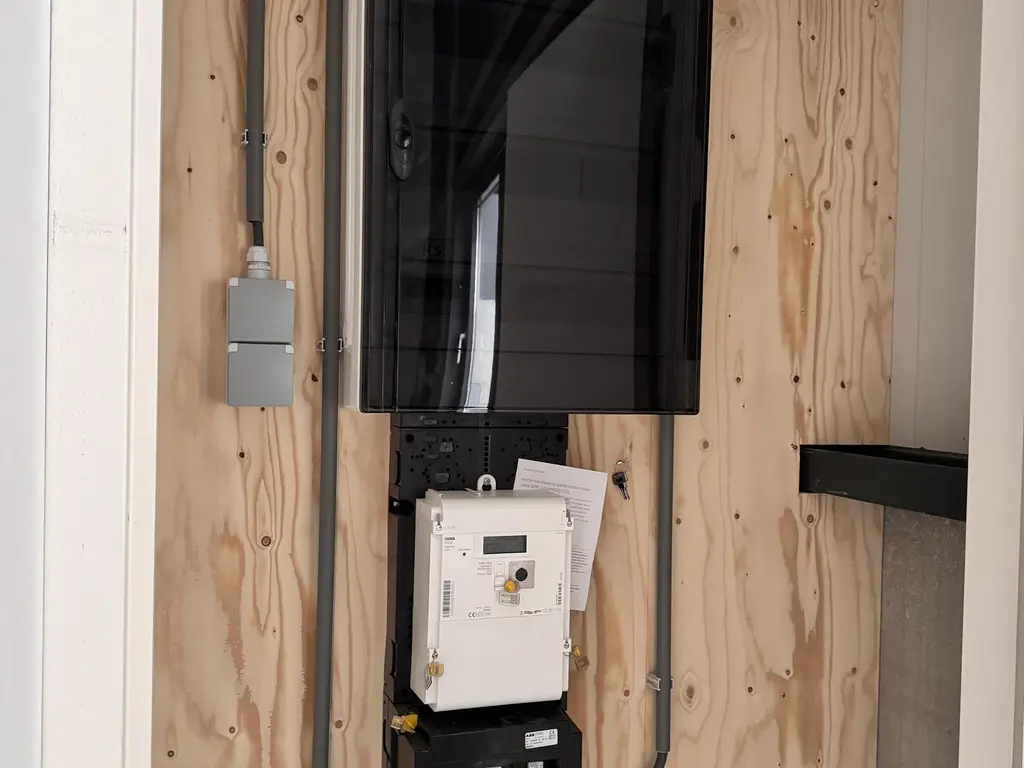 Einsteinweg 43, THOLEN