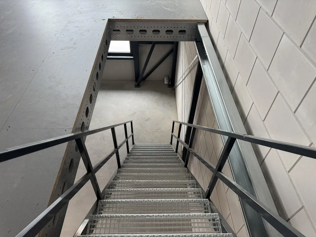 Einsteinweg 43, THOLEN