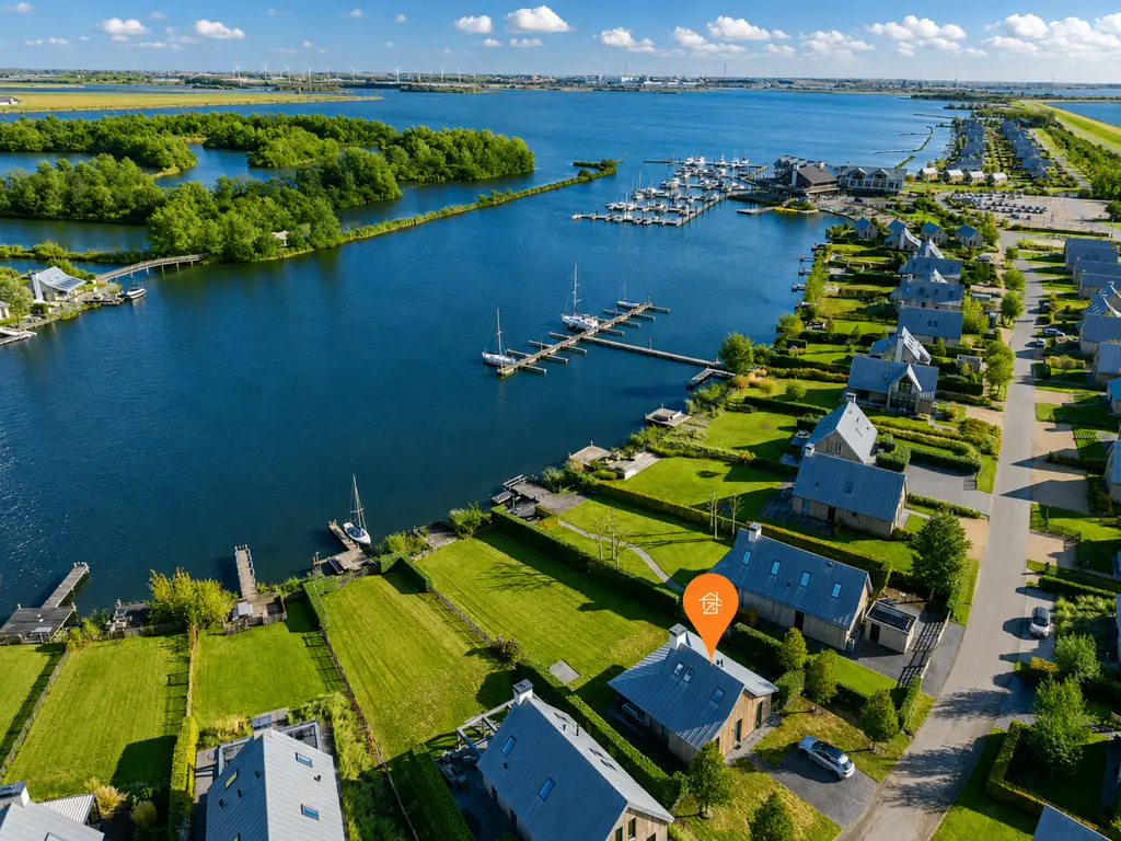 Oesterdam 63, THOLEN