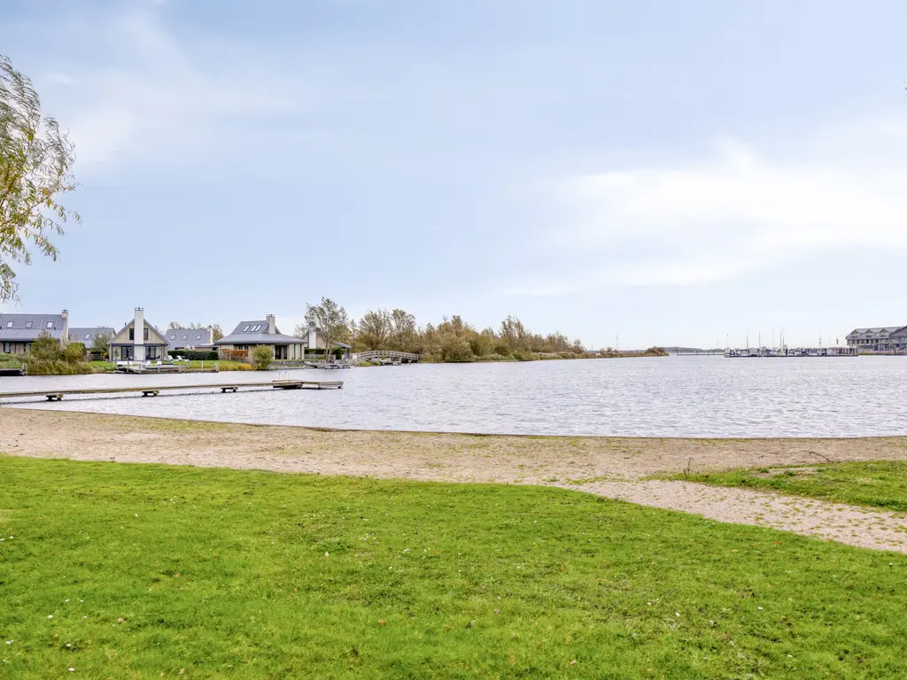 Oesterdam 77, THOLEN