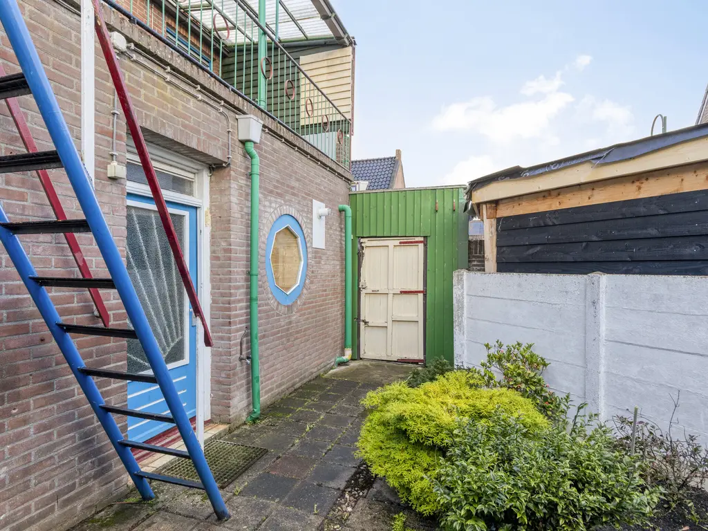 Ring 18, OUD-VOSSEMEER